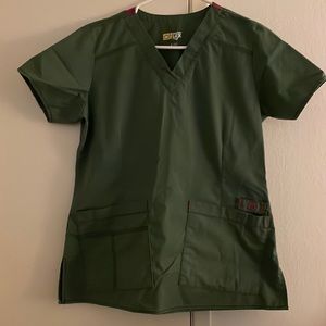 Wonder wink scrubs size S